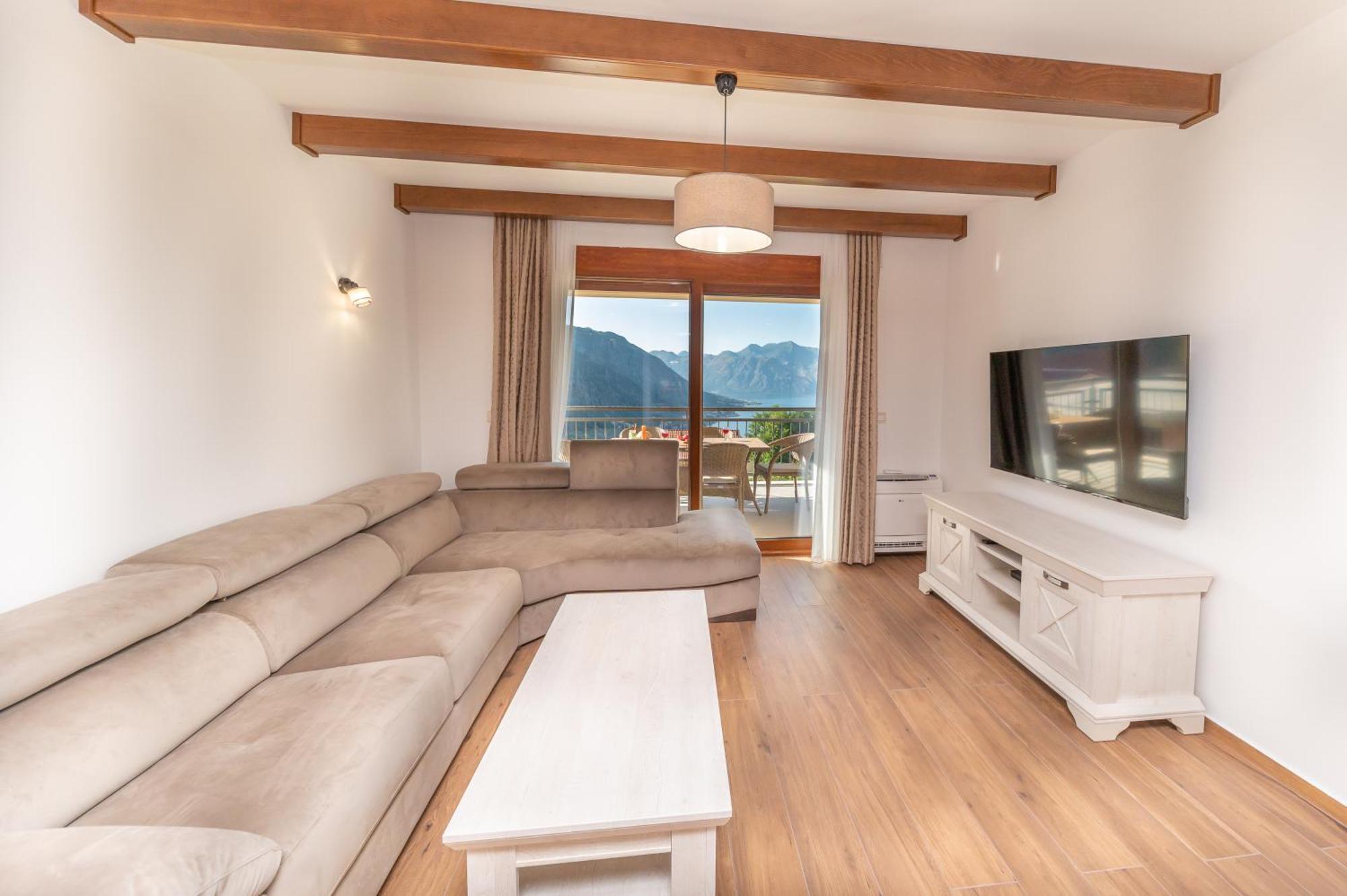 Ferienwohnung Red Hill Kotor Exterior foto