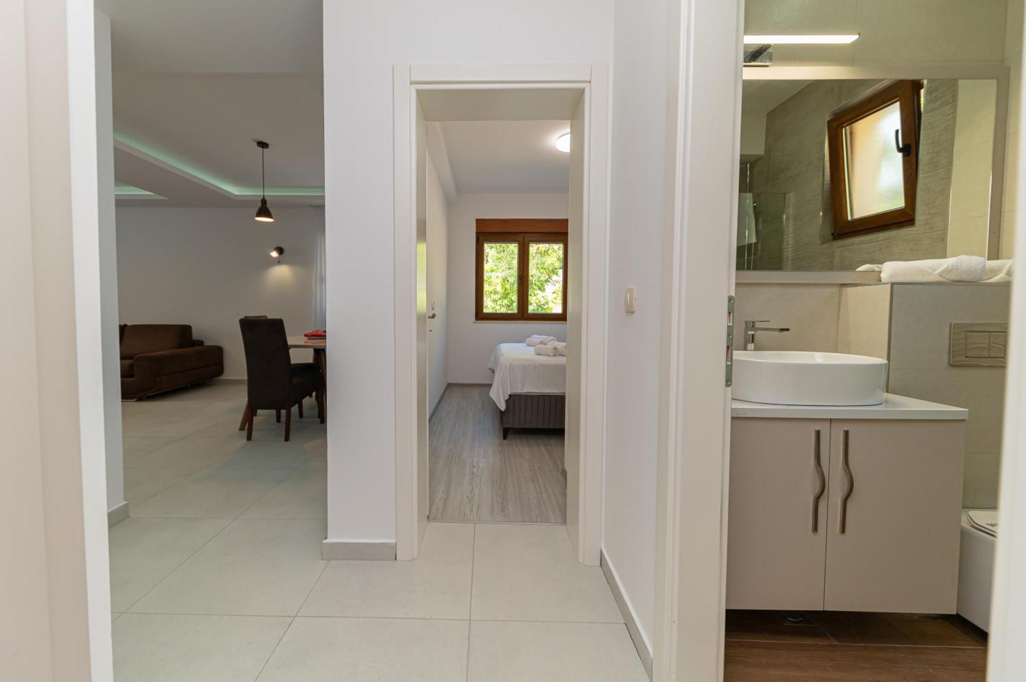 Ferienwohnung Red Hill Kotor Exterior foto