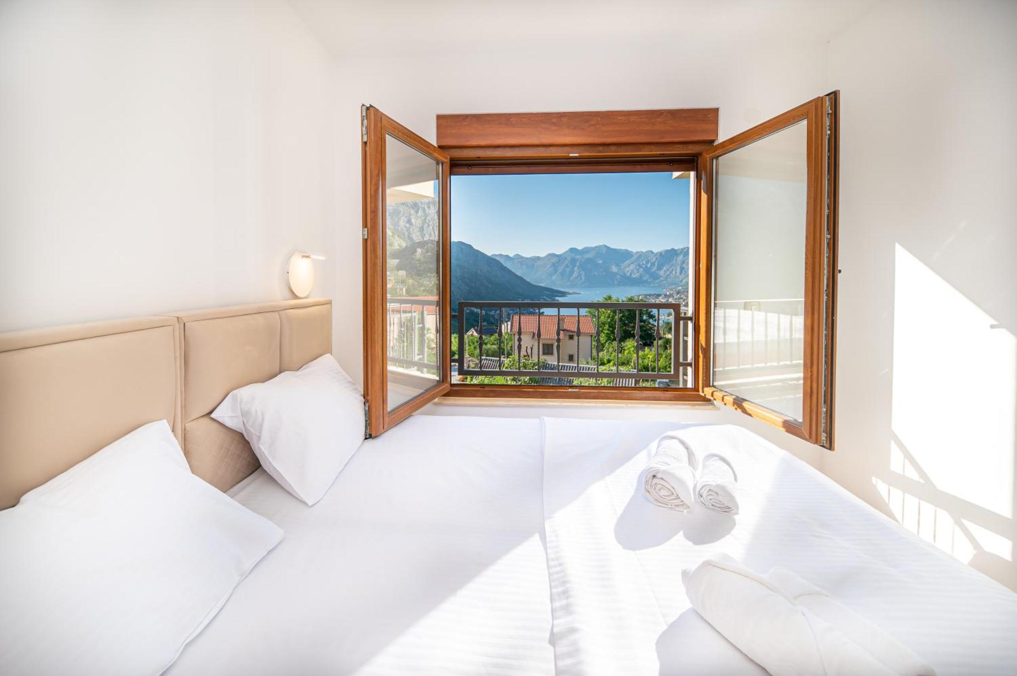 Ferienwohnung Red Hill Kotor Exterior foto