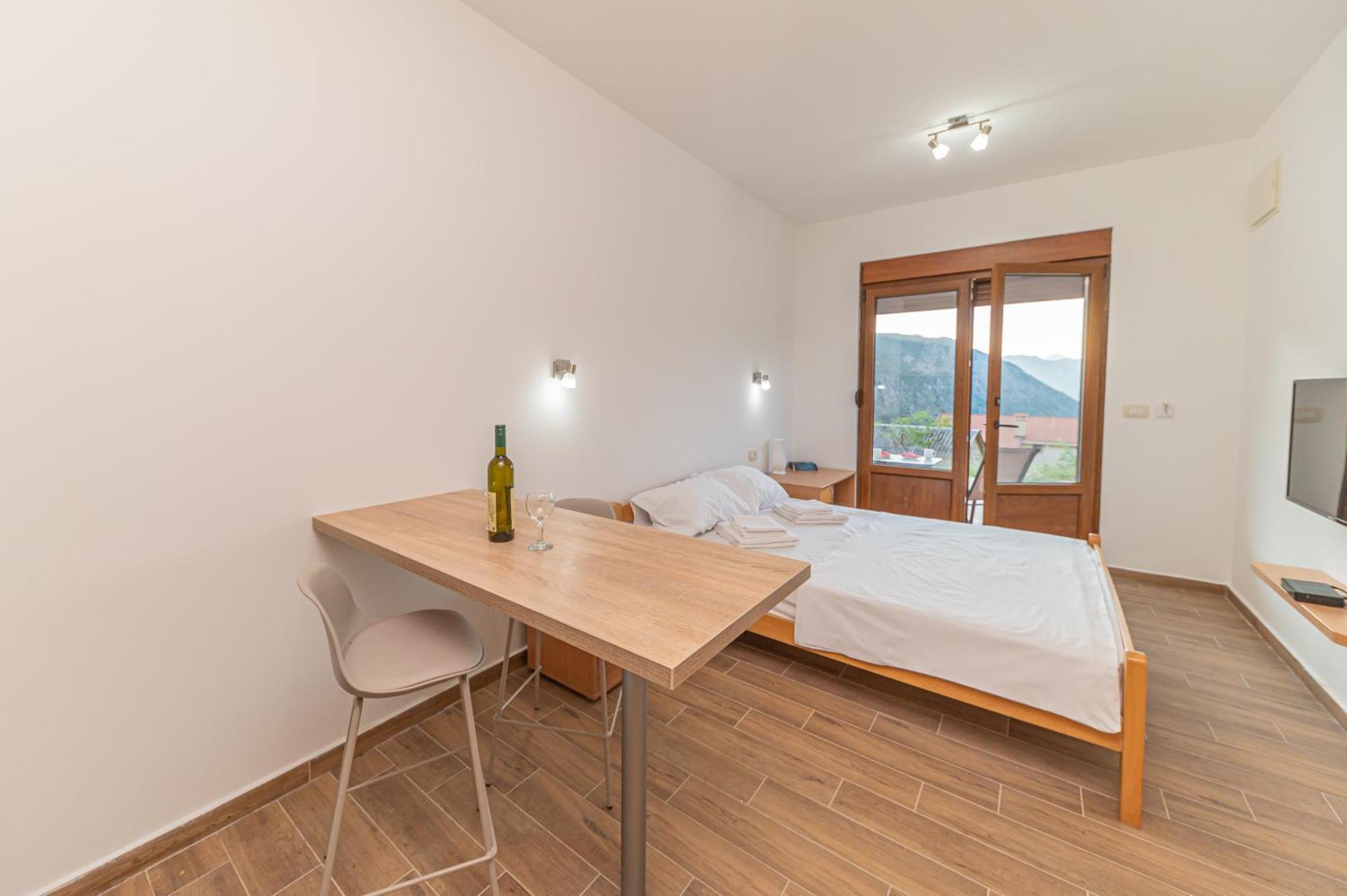Ferienwohnung Red Hill Kotor Exterior foto