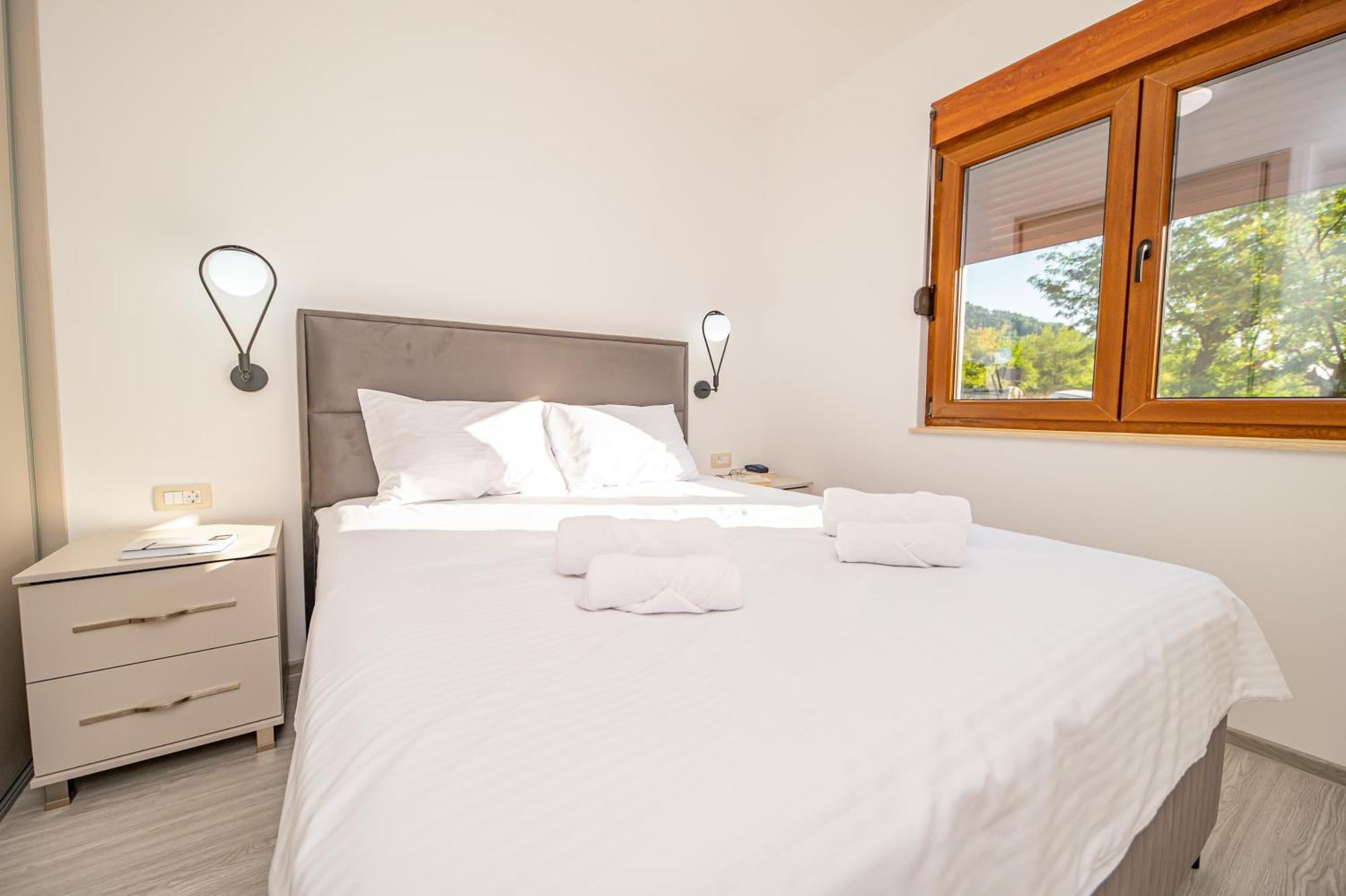Ferienwohnung Red Hill Kotor Exterior foto