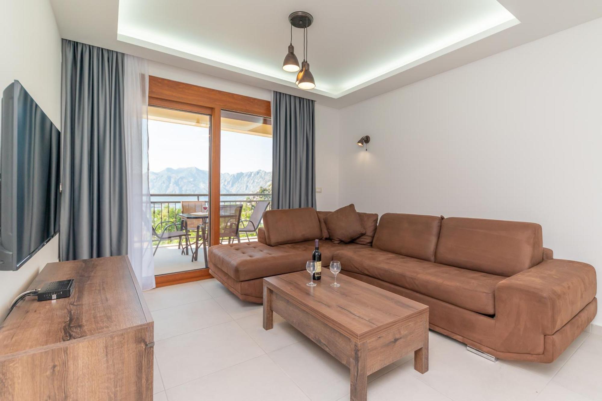 Ferienwohnung Red Hill Kotor Exterior foto