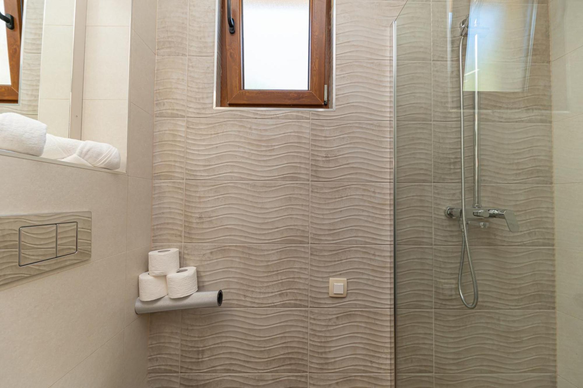 Ferienwohnung Red Hill Kotor Exterior foto